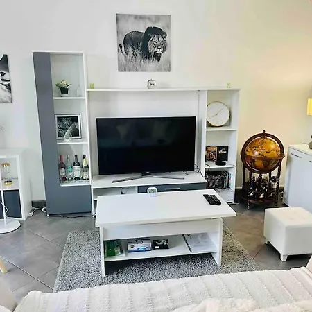Apartment Feline's Appart - T2 Moderne 51 M2, Proche Centre *